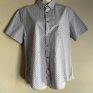 Gucci mens shirt sleeve buttons shirt Sz small